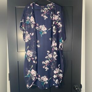 4/$16 Shiela Rose Floral Kimono